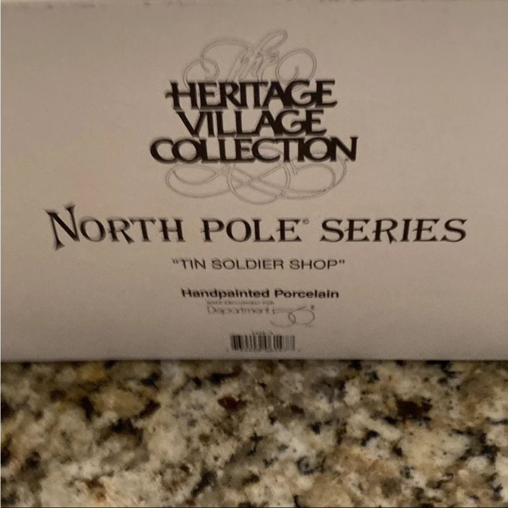 department 56 N. Pole series tin soldier shop retired piece